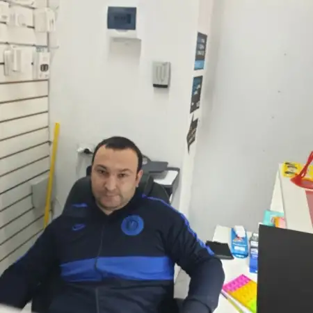 Armen, 38США