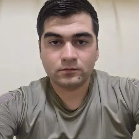 Arman, 30Армения