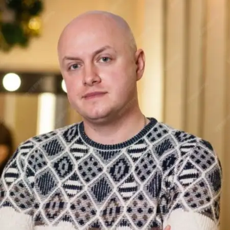Arman, 42Армения