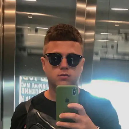 Андрей, 28Армения 