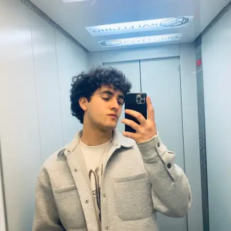 Alex, 20Армения
