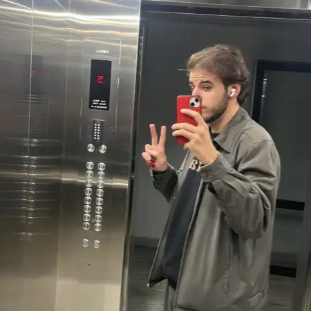 Mark, 22Армения 