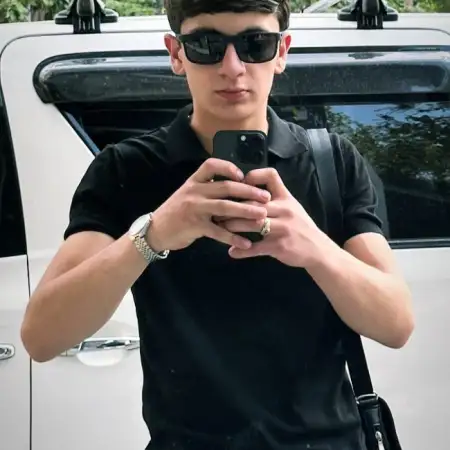 Aram, 25Армения 