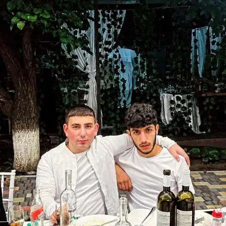 Shahen, 20Армения