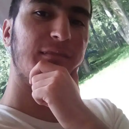 Evgeni, 23Армения