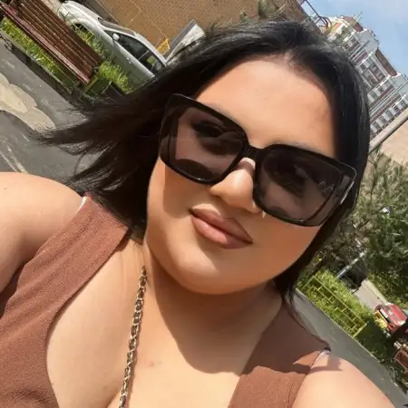 Narine, 34Армения 