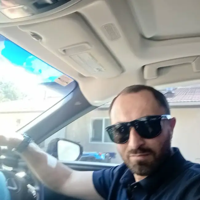 Tom, 43, США - ImSer
