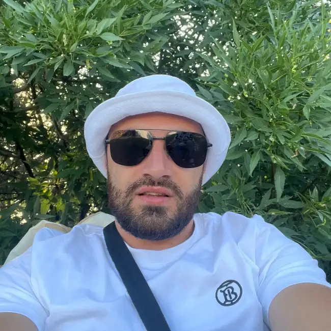 Hrach, 31, Армения - ImSer