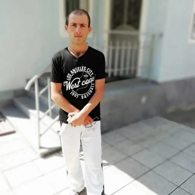 Hovhannes, 36, Армения - ImSer