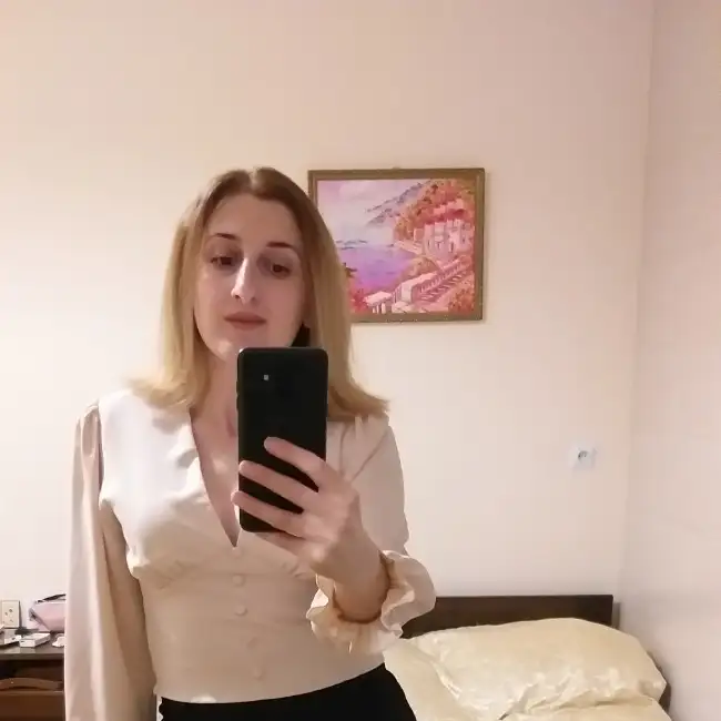 Сюзанна · 40 ·           