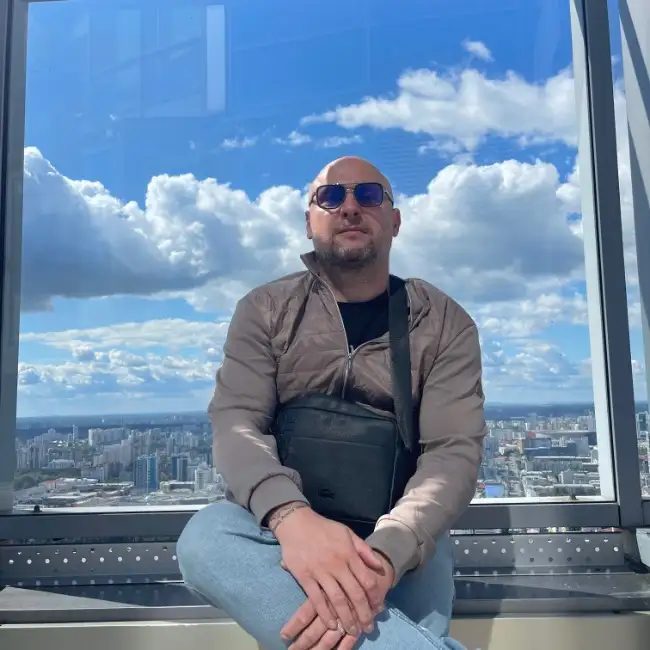 Евгений, 42