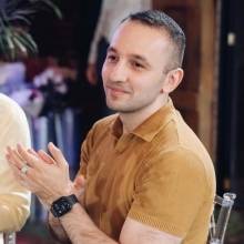 Давид, 29 лет Россия, Москва,  хочет встретить на сайте знакомств  Женщину 