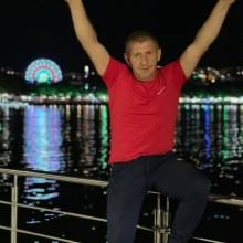 Аркади, 35 лет Россия, Москва,  хочет встретить на сайте знакомств  Женщину 