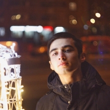 Влад, 19 лет Россия, Москва,  хочет встретить на сайте знакомств  Женщину 